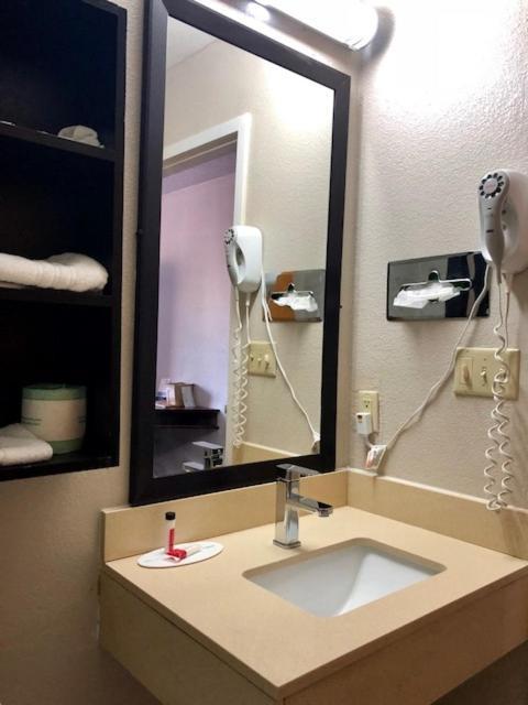 Microtel Inn By Wyndham - Murfreesboro Εξωτερικό φωτογραφία